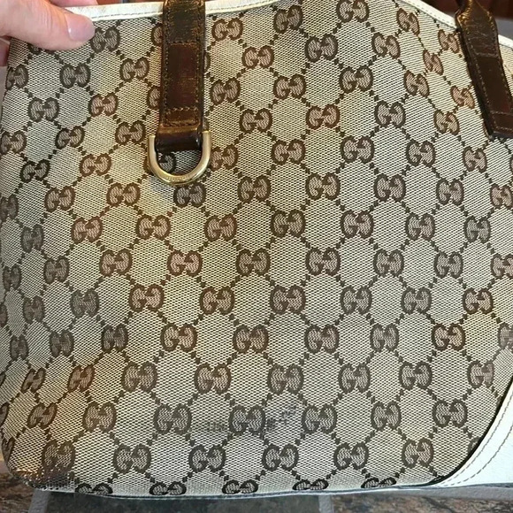 Gucci GG Canvas Britt Tote - Picture 9 of 14